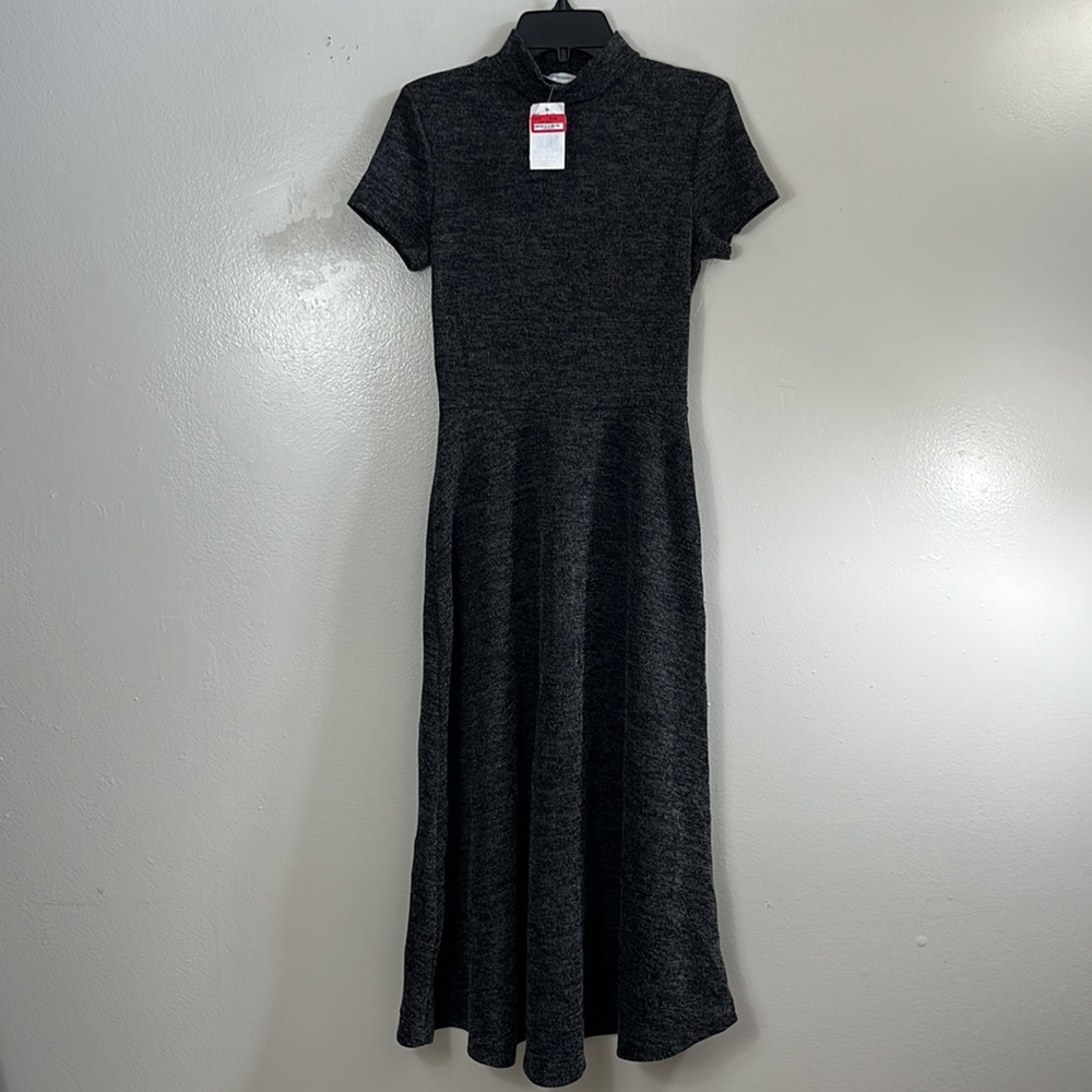 The Vanity Room sweater dress size midi S Grey short sleeves